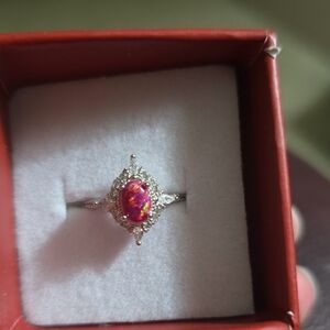 New With Box Ryze Sterling Silver Ring. Size 7.